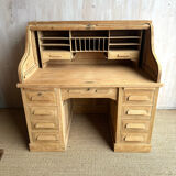 Renovated antique oak cylinder desk – original key