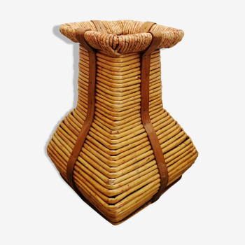 Decorative rattan vase