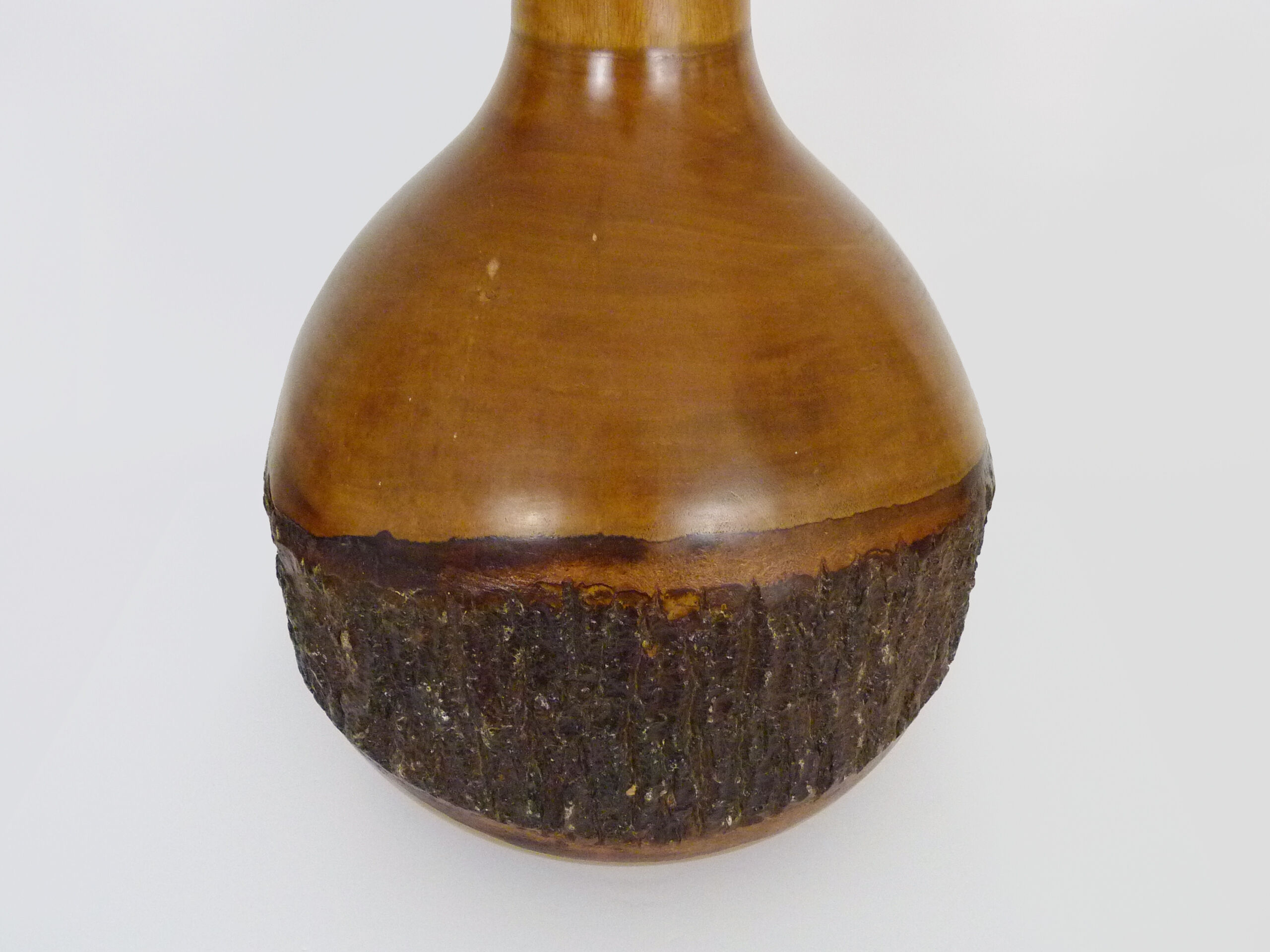 Jacaranda wood vase from the 80s