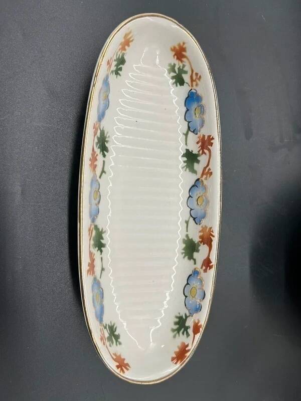 Vintage toilet service – Hamage Moulin des Loups – Volubilis model