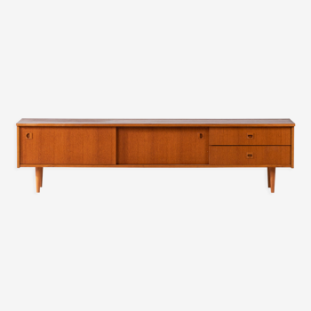 Enfilade scandinave basse