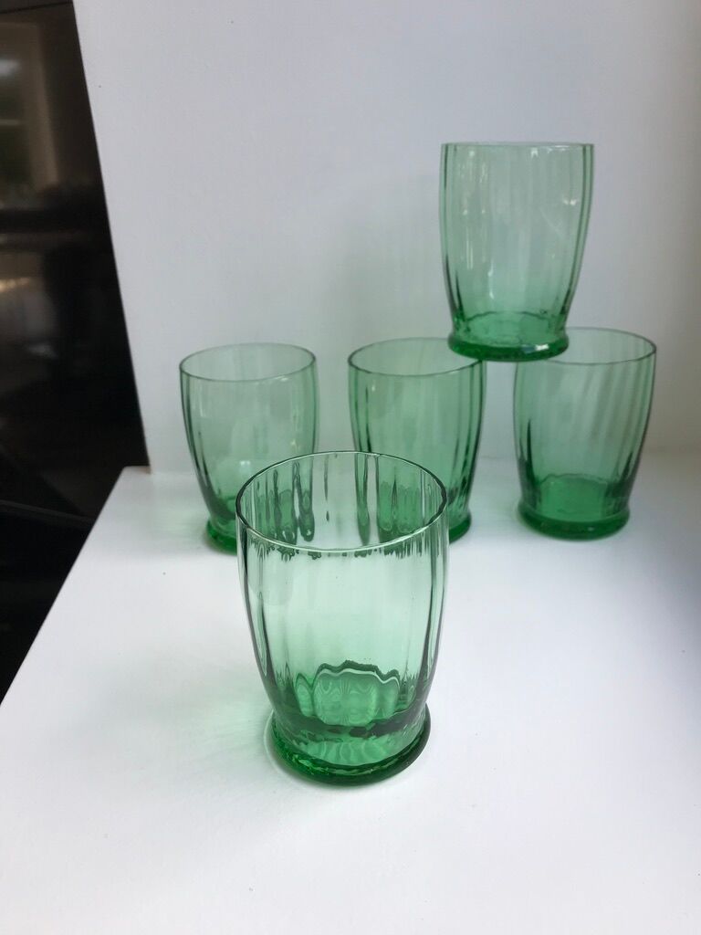 Set of 5 green art deco water glasses 30s-40s
