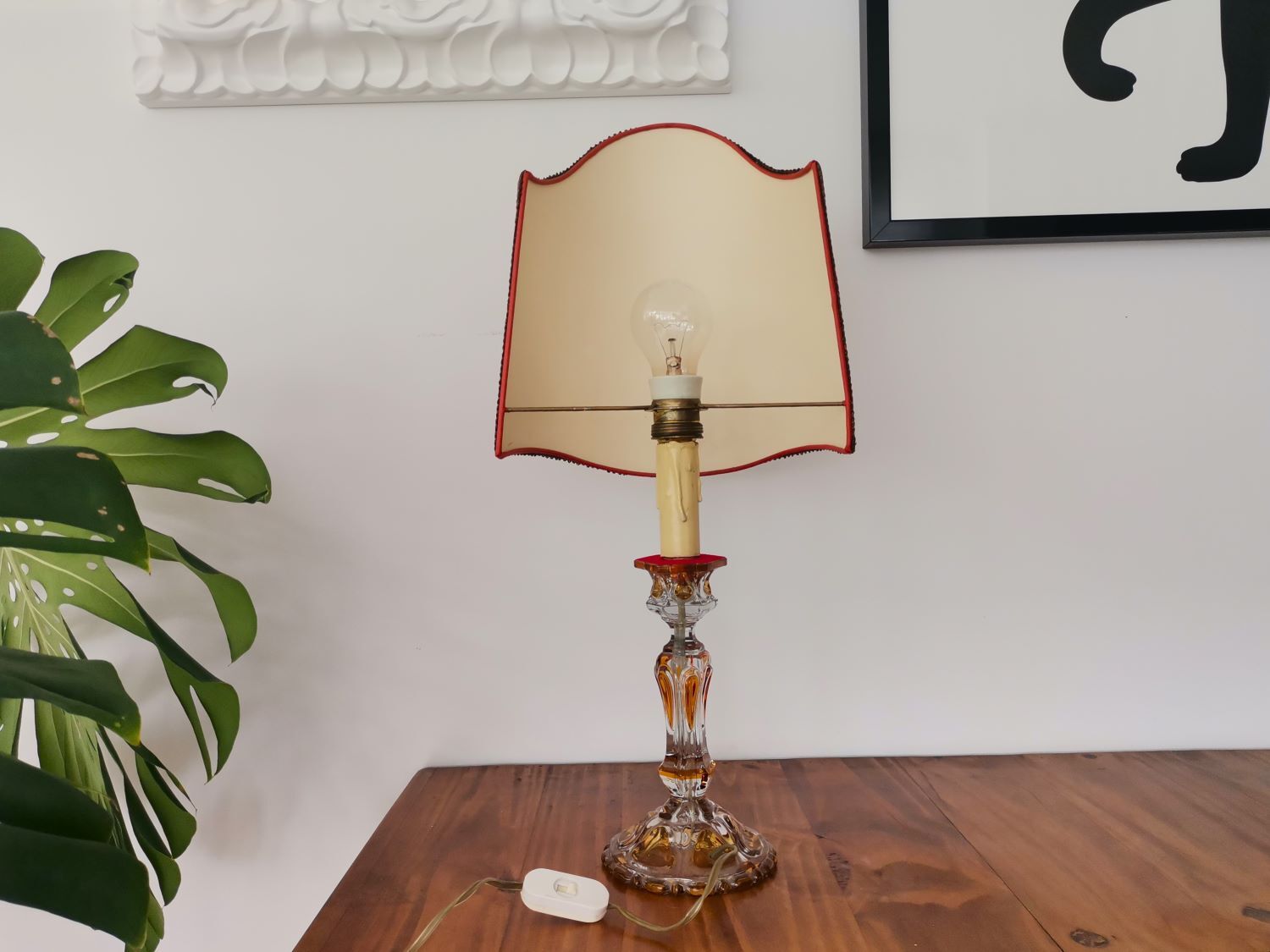 French Art Nouveau Crystal Red Silk Half Shade Table Lamp, 1940s