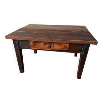 Ancienne table basse chêne massif