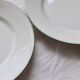 6 assiettes monogrammées anciennes en porcelaine de Limoges