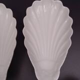 Set of 7 cups in white porcelain and in the shape of a shell - Pillivuyt around 1940