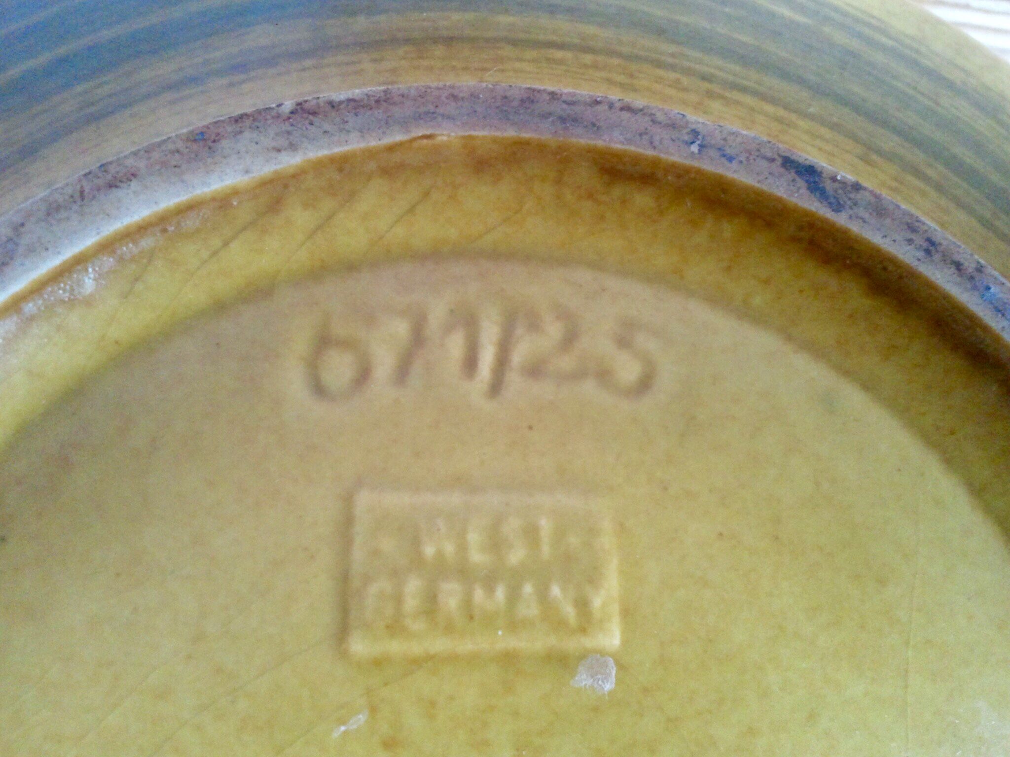 Cutting ceramic, West Germany