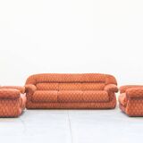 Vintage living room, club style, composed of a 3-seater sofa and 2 armchairs, 1970s