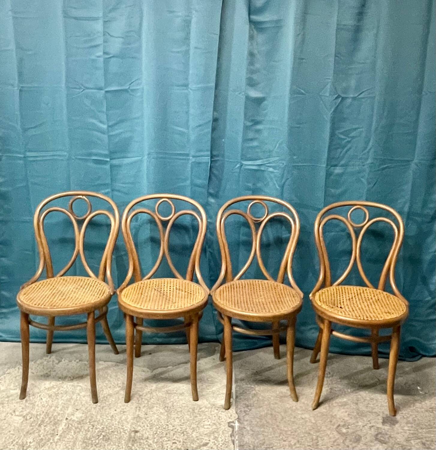 4 chaises thonet n 19 de bistrot bois courbé