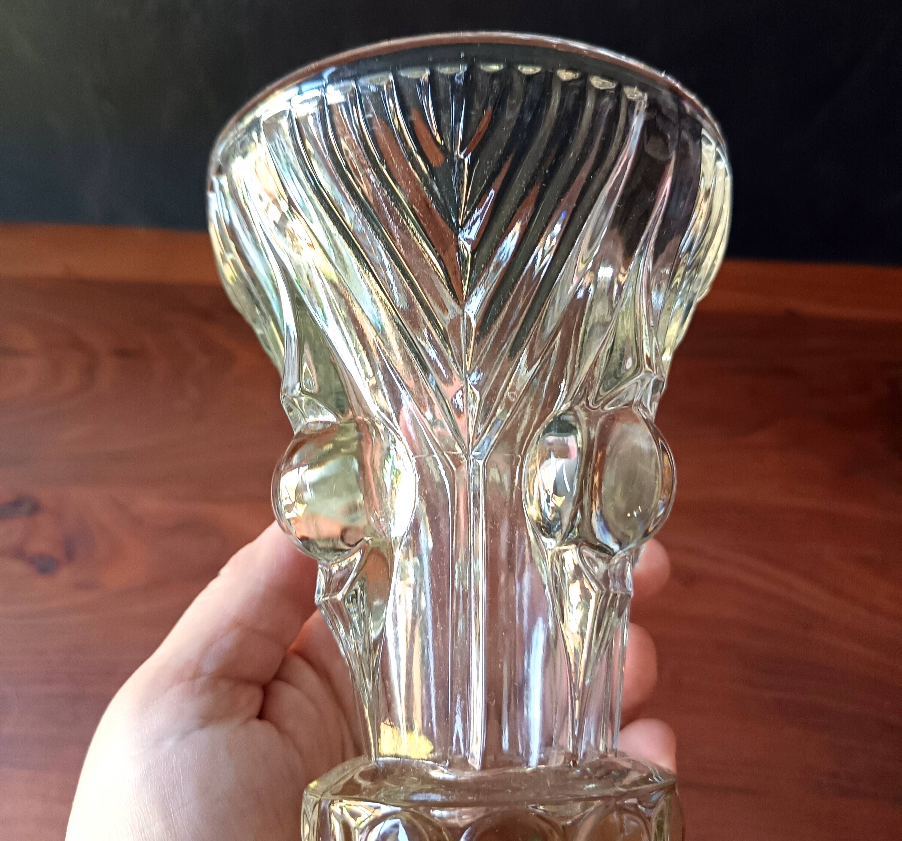 Vase transparent pressed molded glass vintage 1950