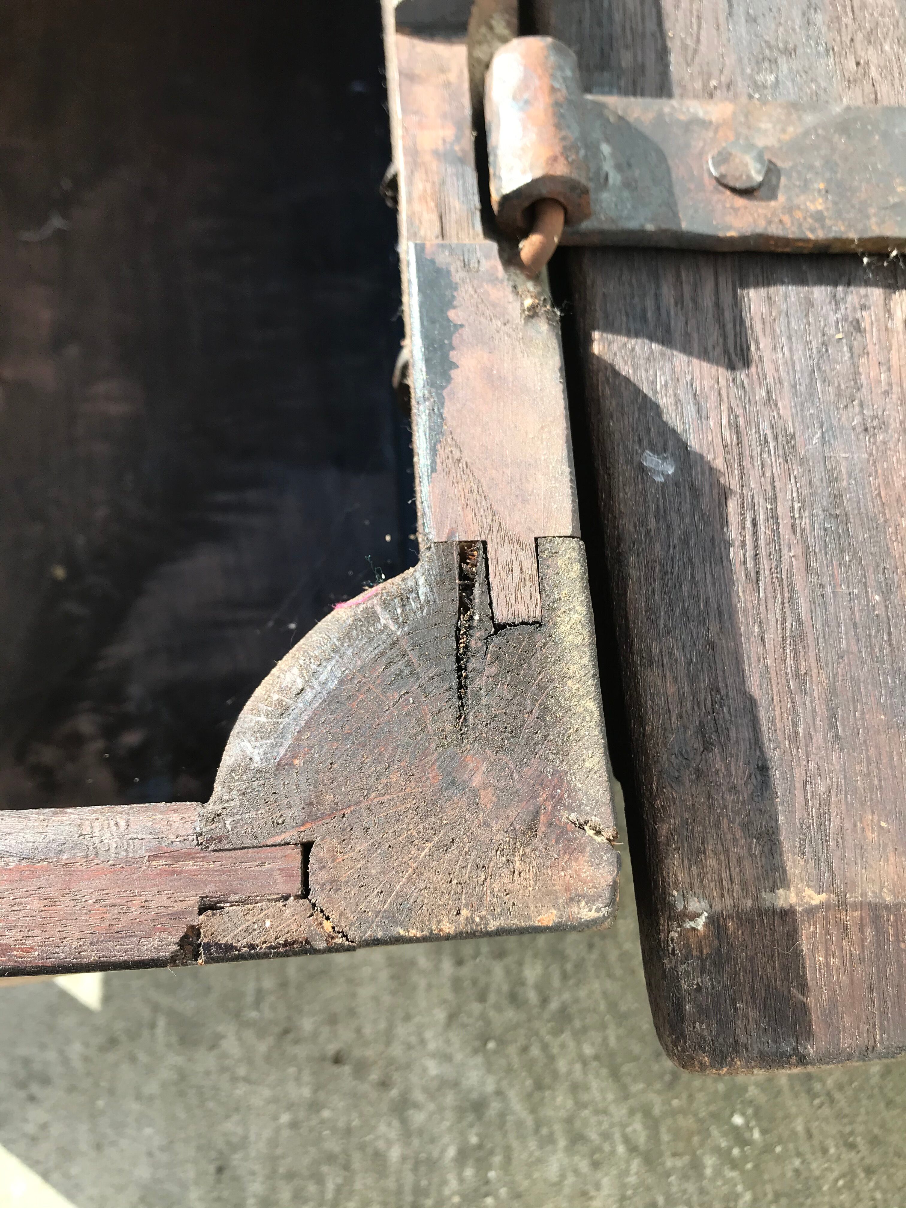 Wooden box, regional work