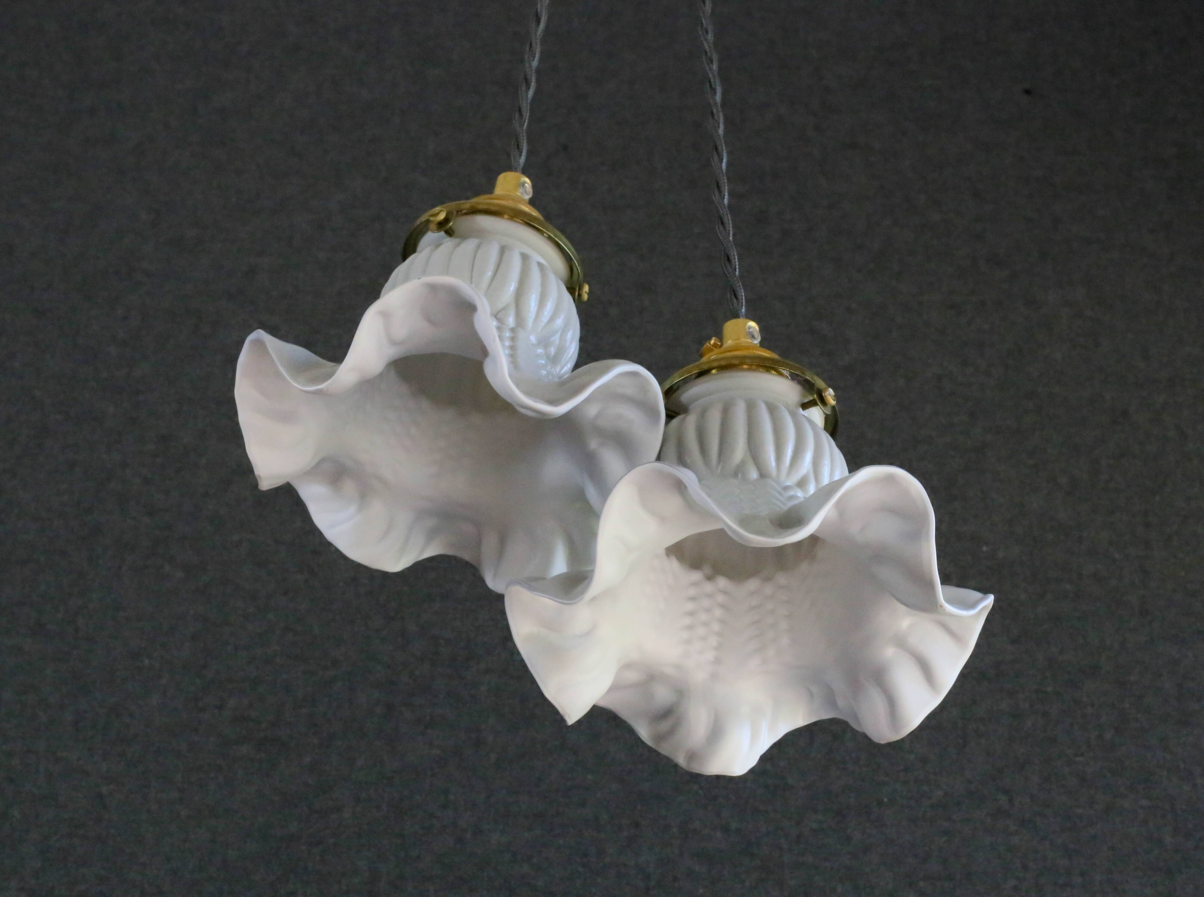 A set of two old pendant lights painted in gray and white, delivered with cable and nf socket