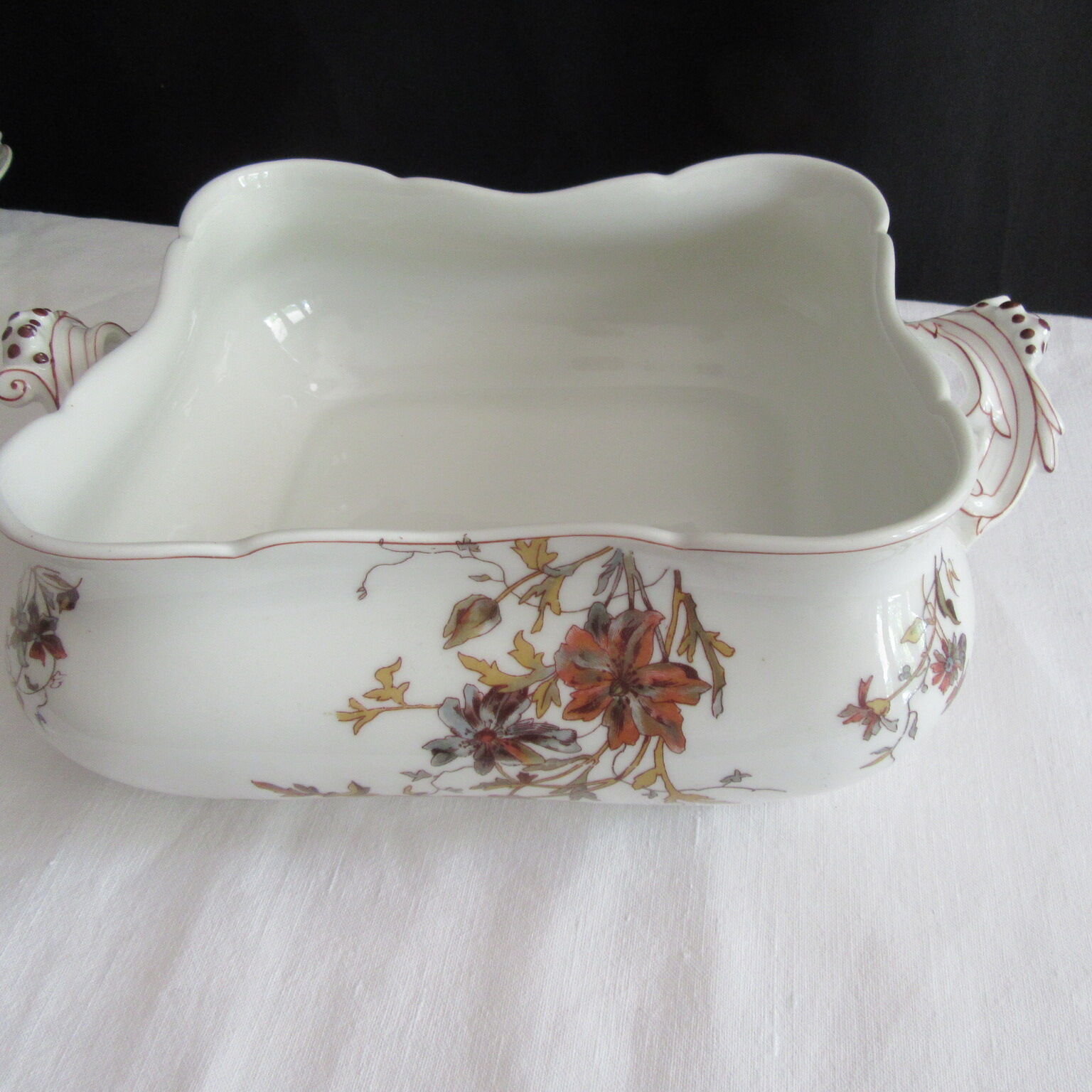 Limoges antique porcelain table service 45 pieces