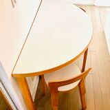 Table, 2 chairs and 1 stool Alvar Aalto
