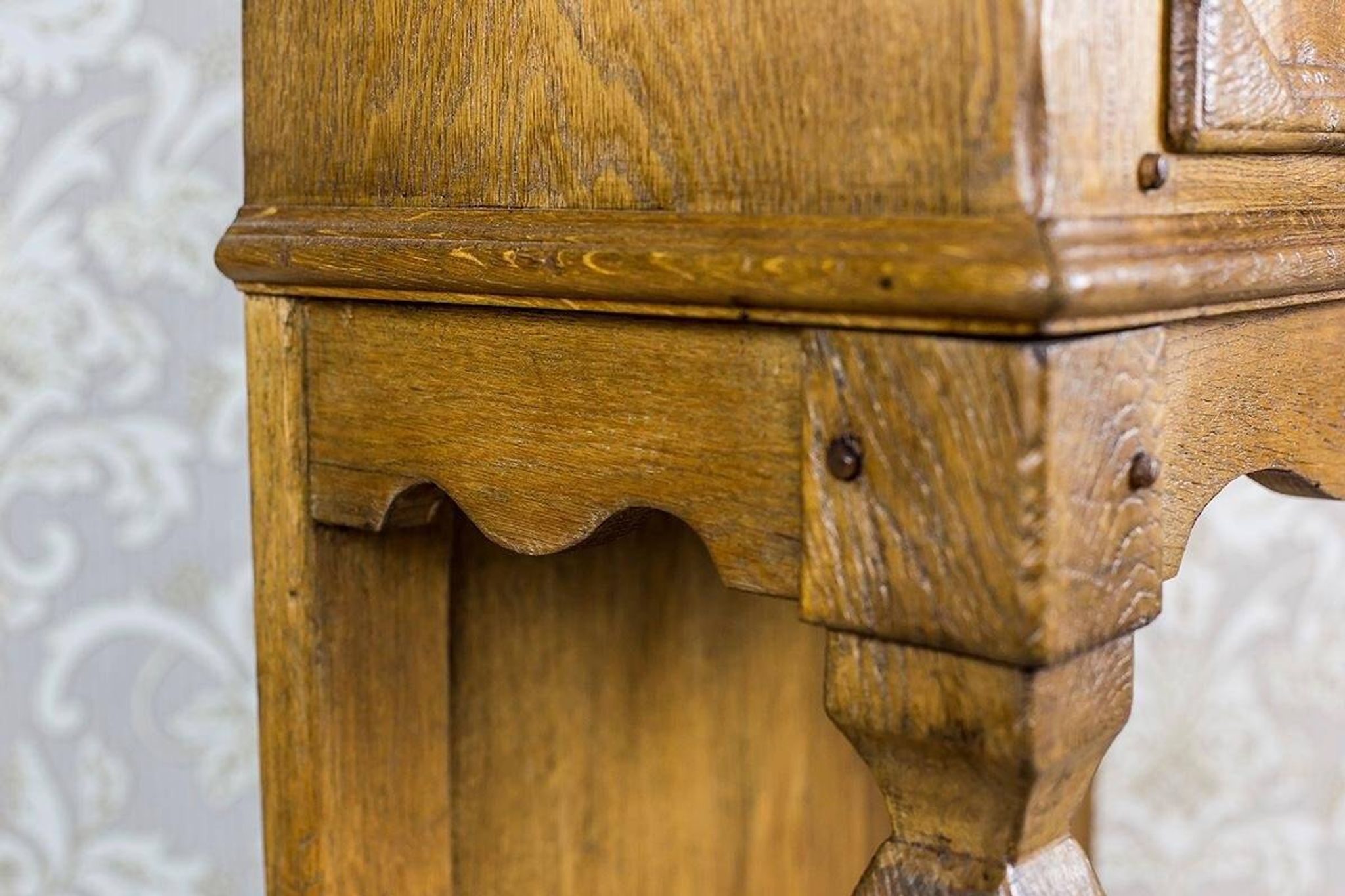 Cabinet en chêne rustique du 19ème siècle, années 1890