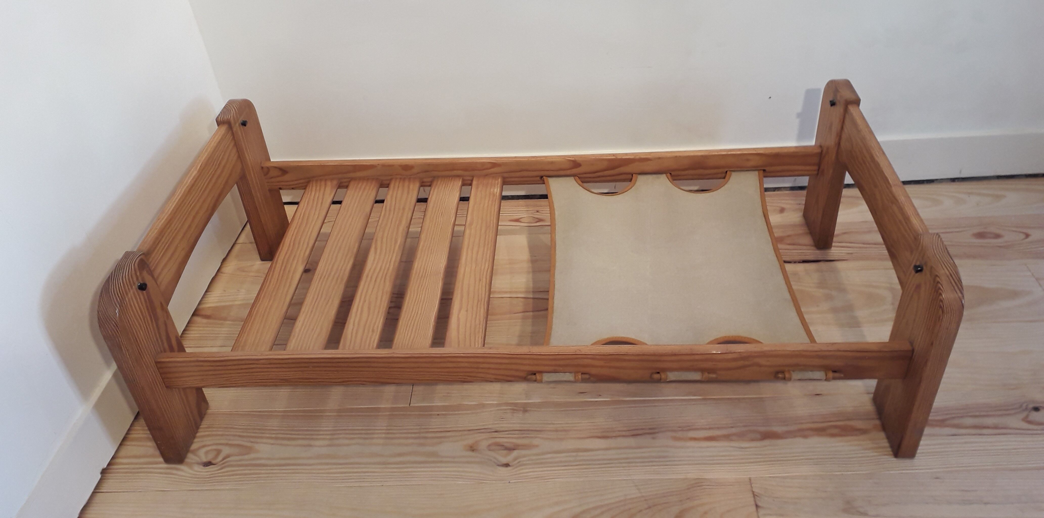 Table low pine and smoked glass