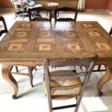 Louis XV style table in solid wood with marquetry – with extensions