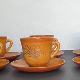 6 coffee cups + saucers