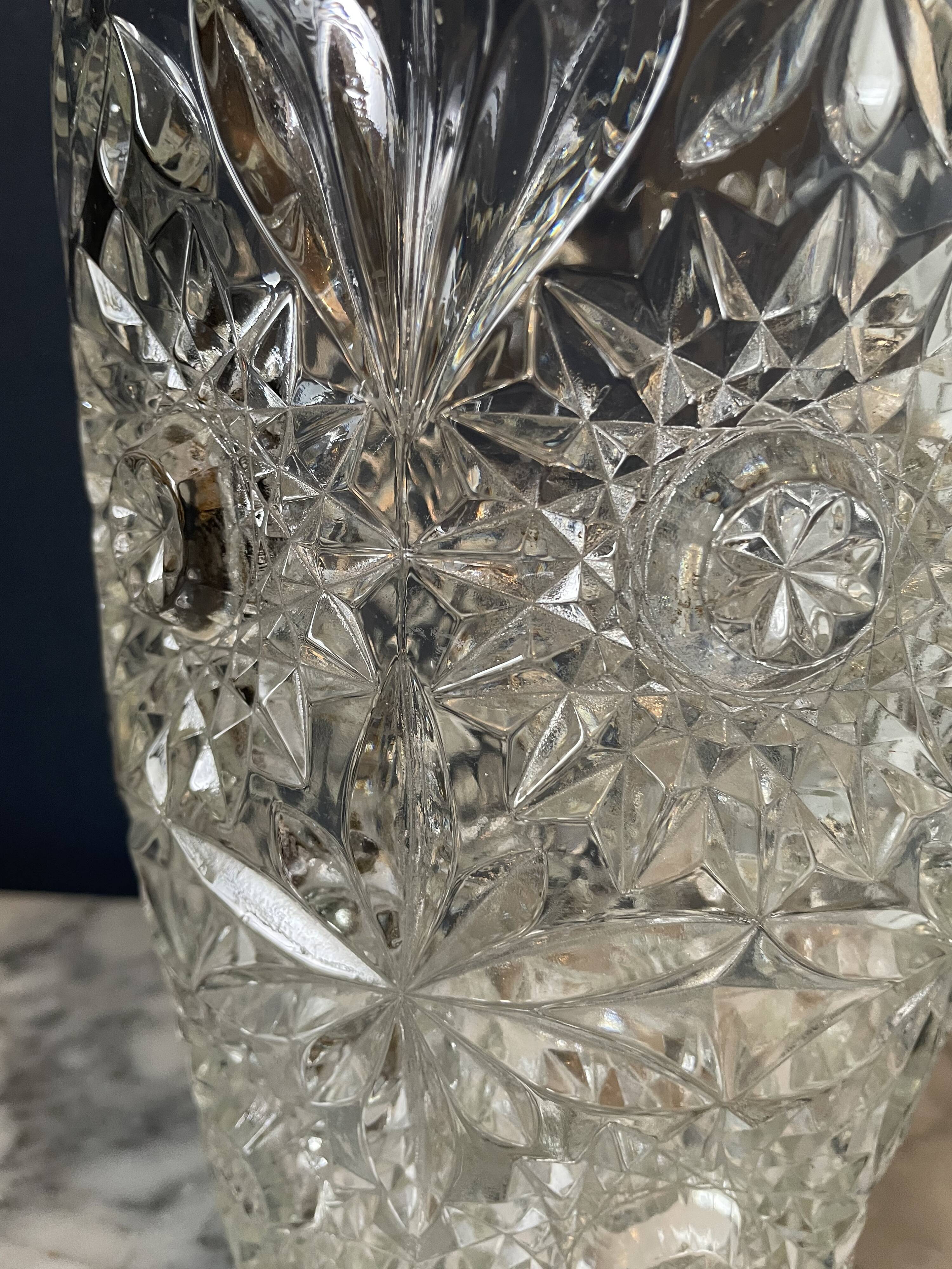 Glass vase