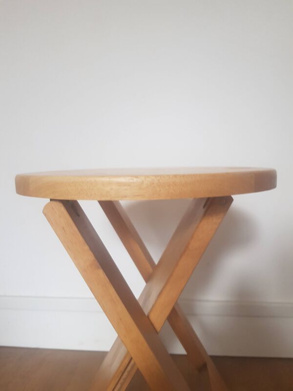 Tabouret suzy par Adrian Reed