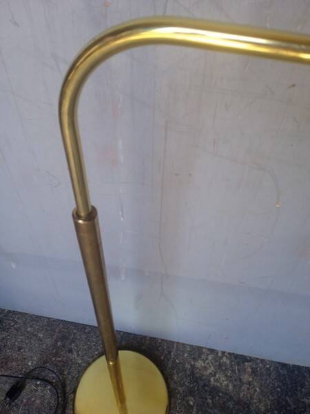 Reading floor lamp in golden brass vintage design 1970