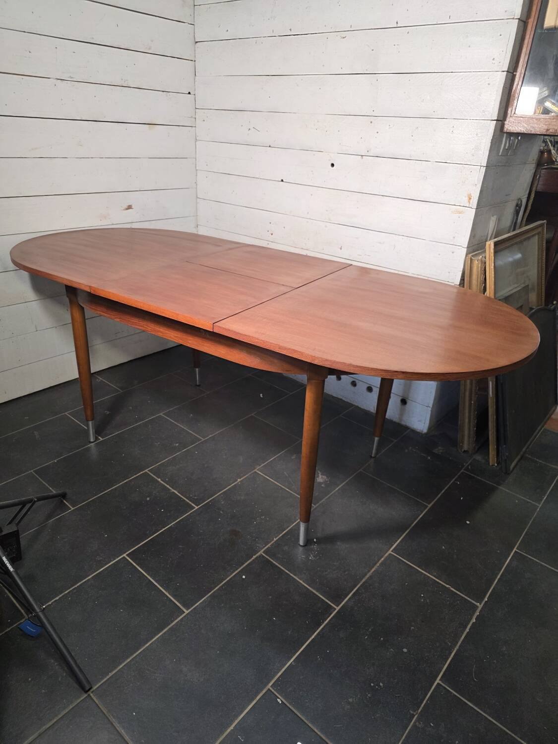 Scandinavian extendable teak table from the 1960s (butterfly extension)
