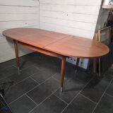 Scandinavian extendable teak table from the 1960s (butterfly extension)
