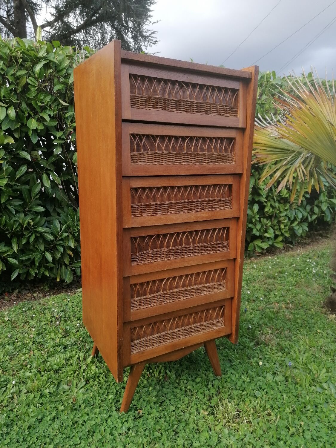 Wood and rattan chest of drawers