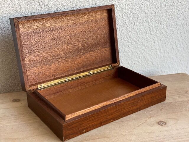 Coffret boite en loupe de bois