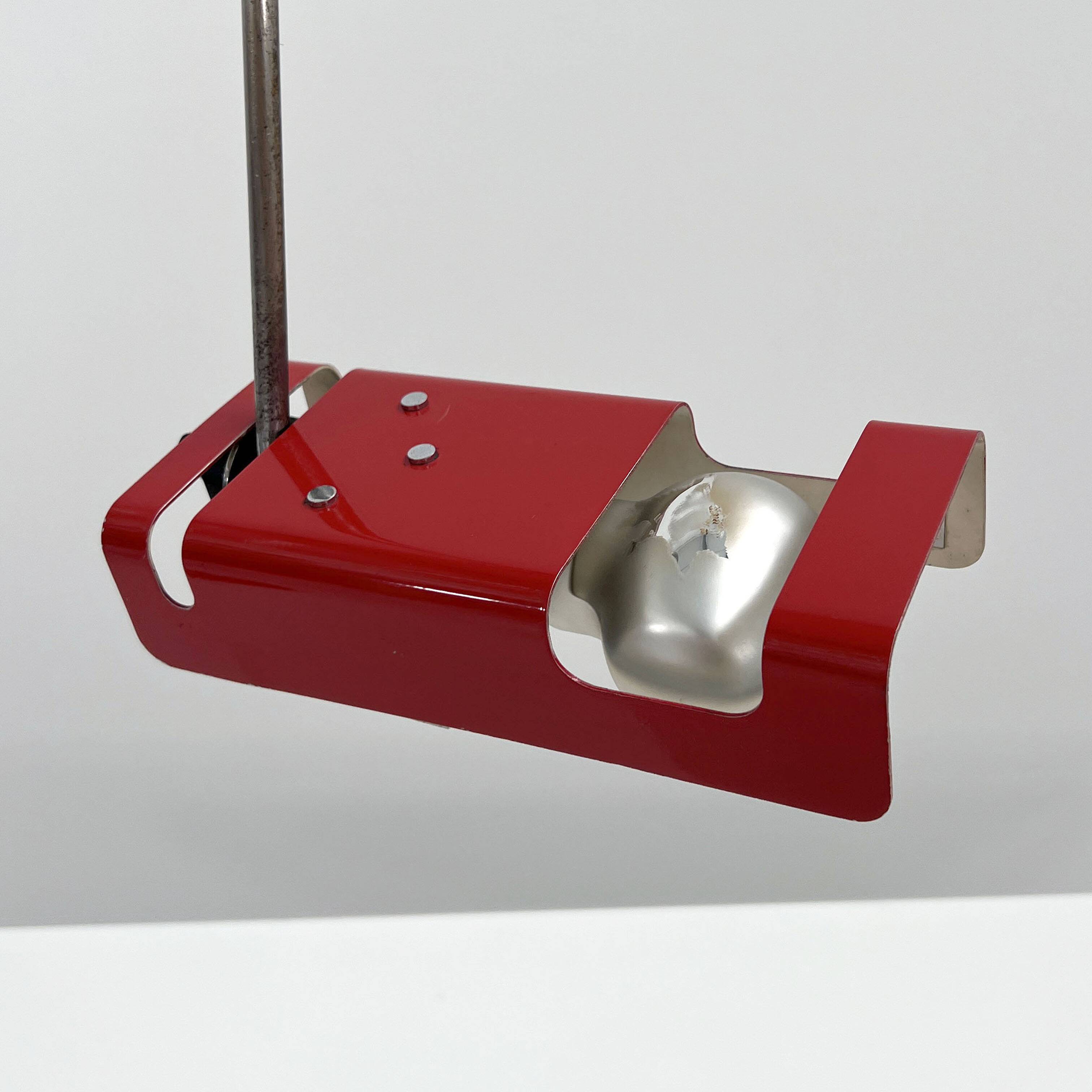 Lampe de table 'Spider' rouge par Joe Colombo pour Oluce, 1960