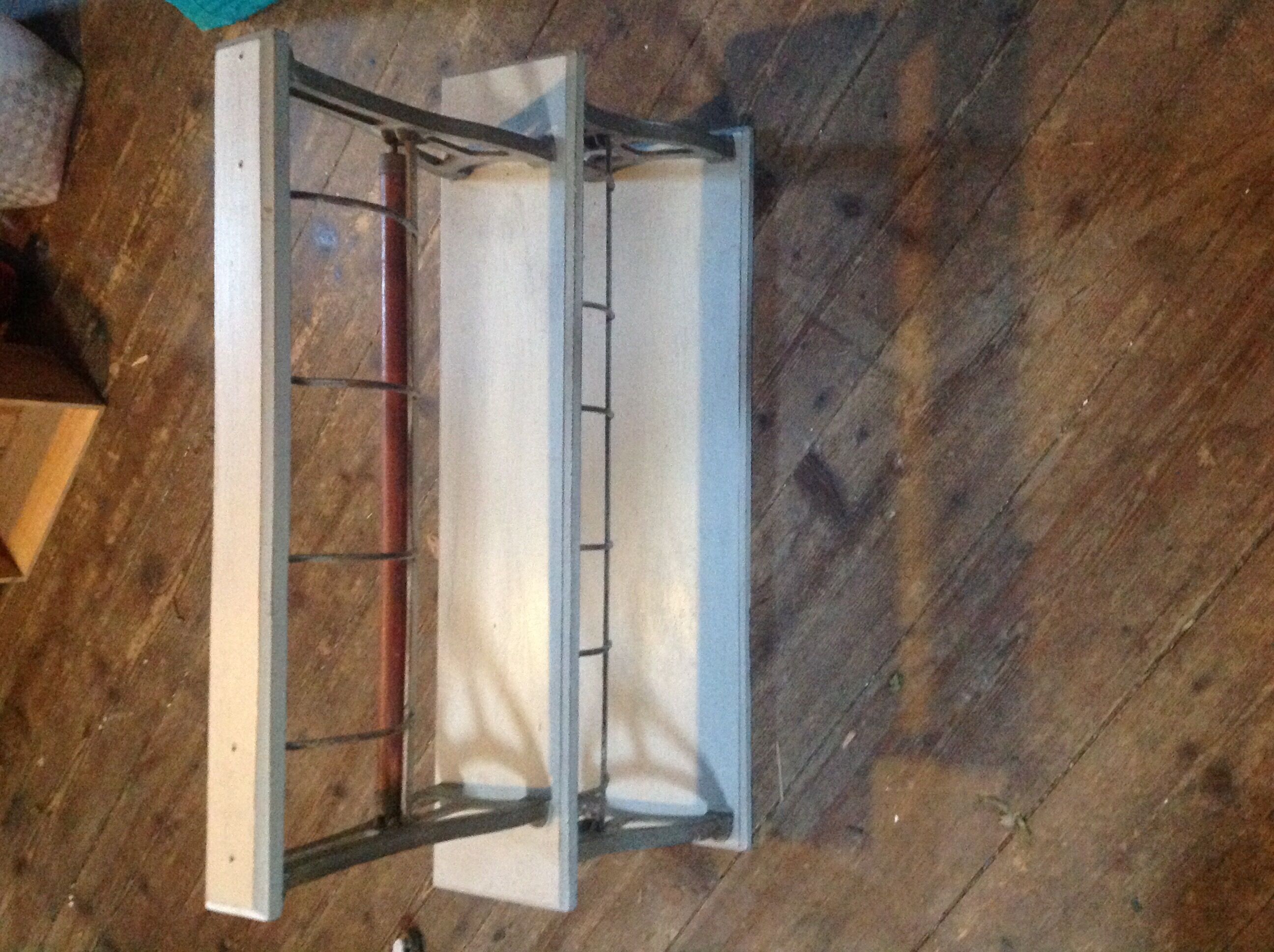 Old reel of loom 2 levels