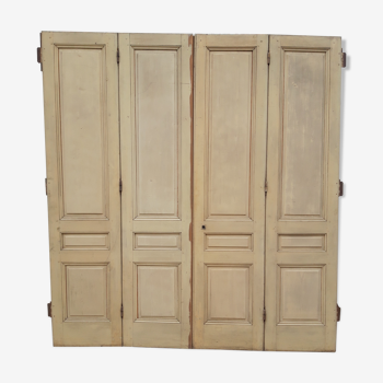 set of 4 molded old communication door