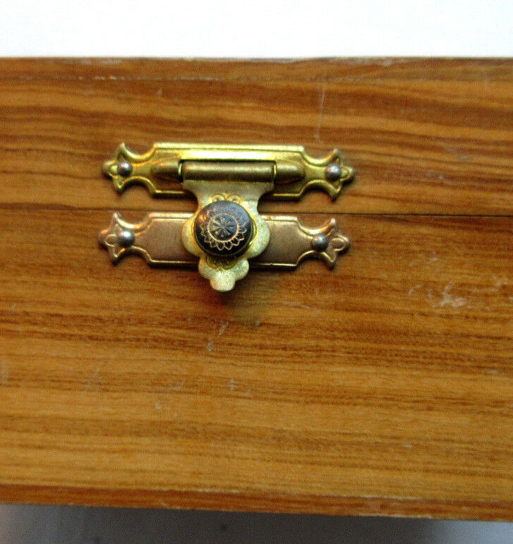 Art Deco jewellery box painted olive wood from Mimosa and Anémones, NICE