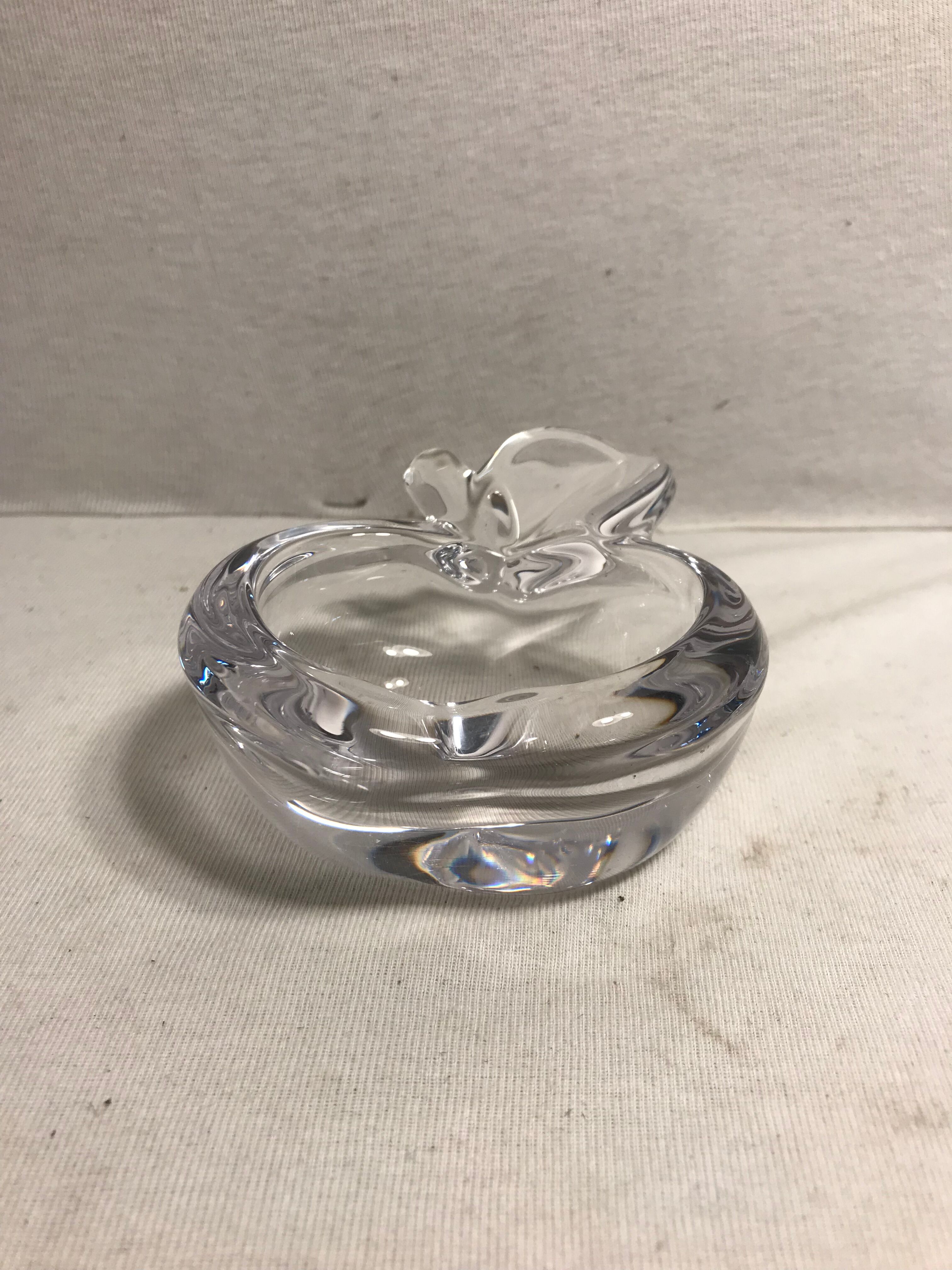 Former Crystal VANNES France form Apple Vintage ashtray