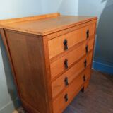 Chest of drawers