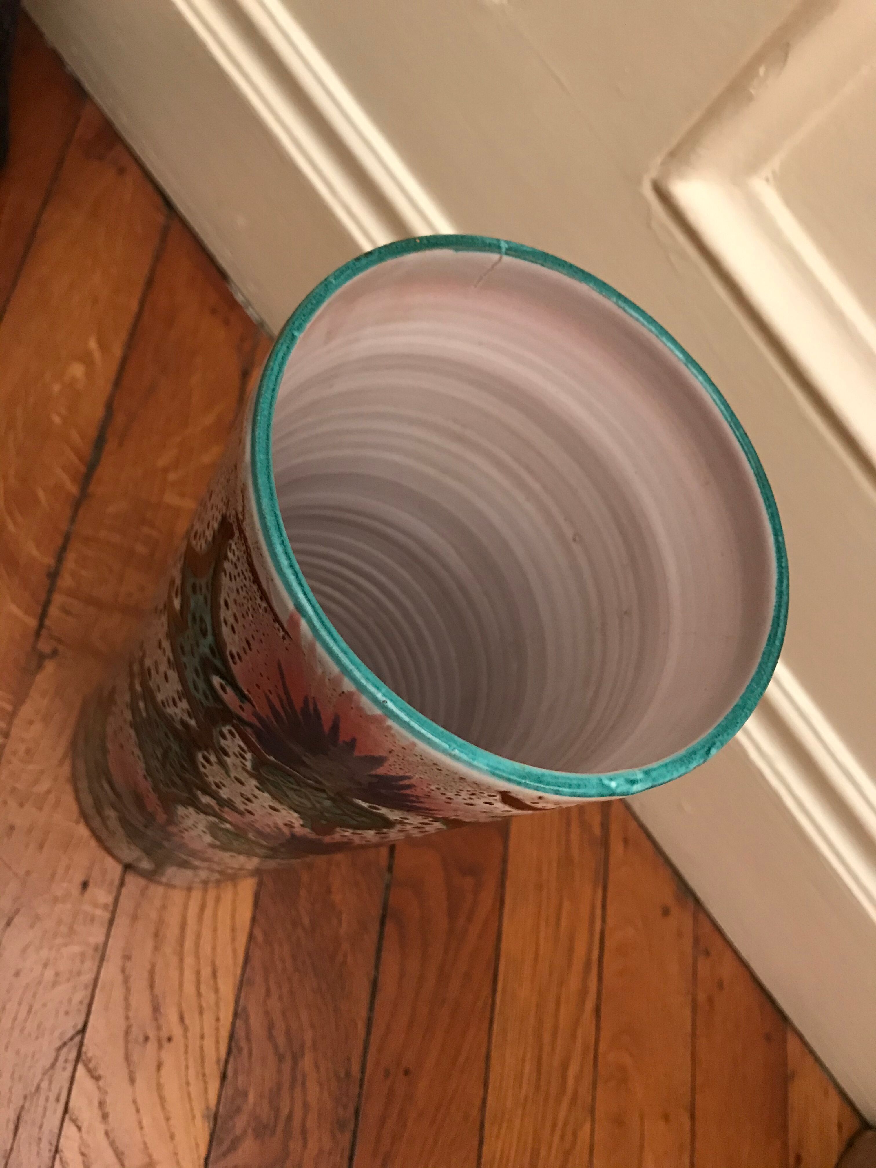 Vase rouleau Vallauris décor aux chardons Selency