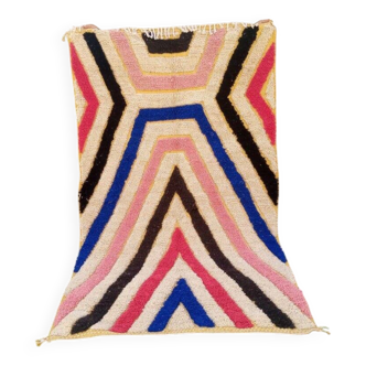 Traditional handmade pure wool rug, size 150 x 250 cm