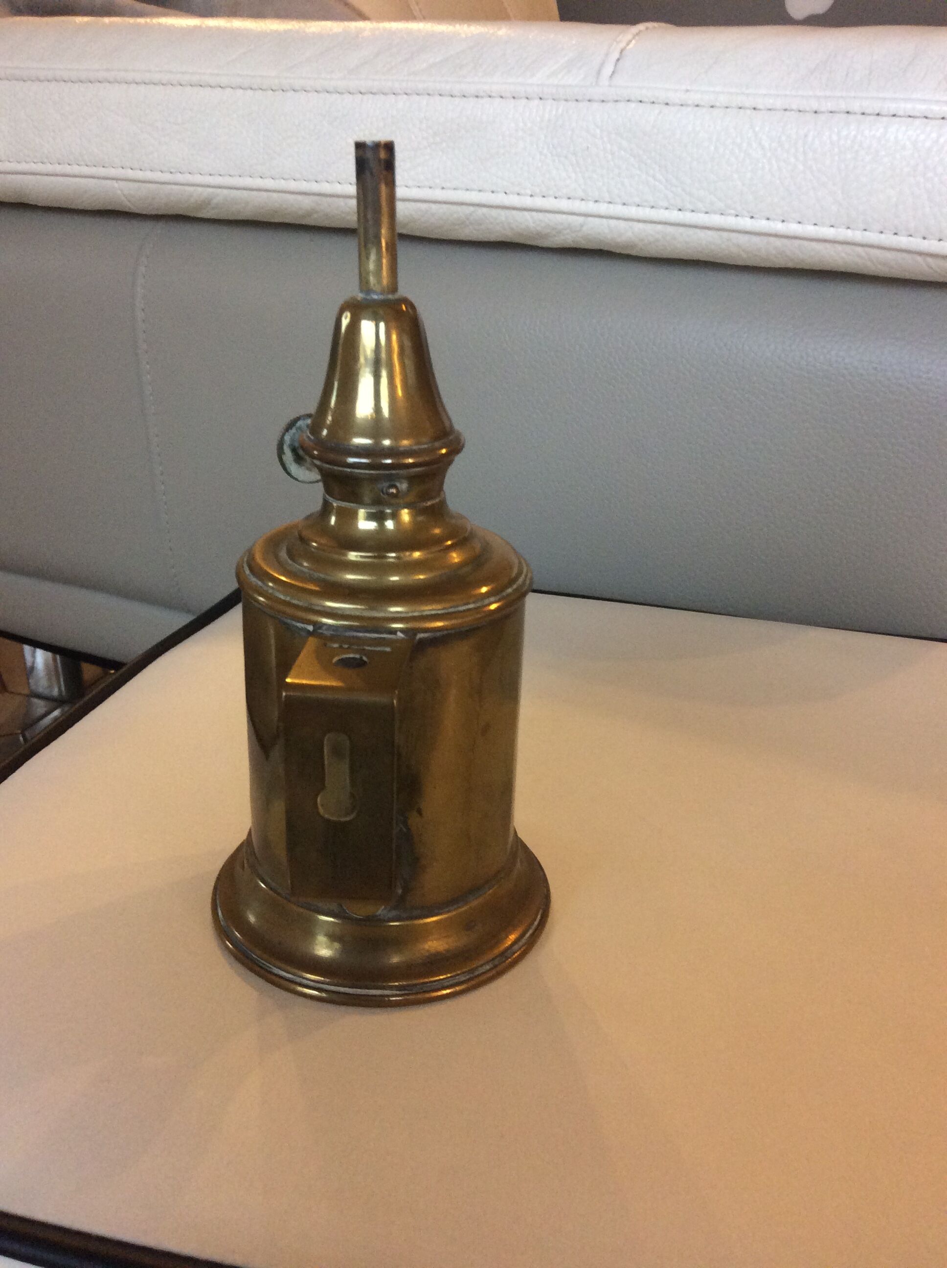 Lamp of surete l'hirondelle