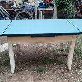 Kitchen table year 50