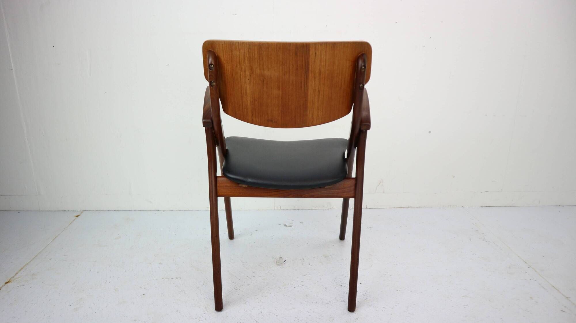 Teak Chair by Arne Hovmand-Olsen for Mogens Kold Møbelfabrik, 1960s