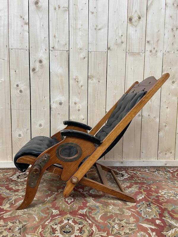 Fauteuil de bateau chesteefield en acajou et cuir