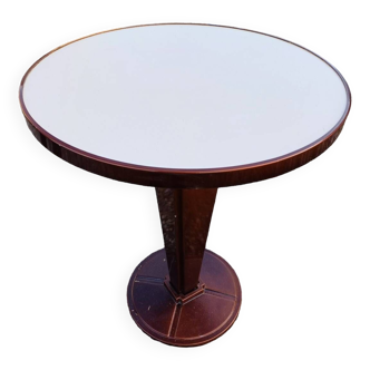 Art deco style pedestal table