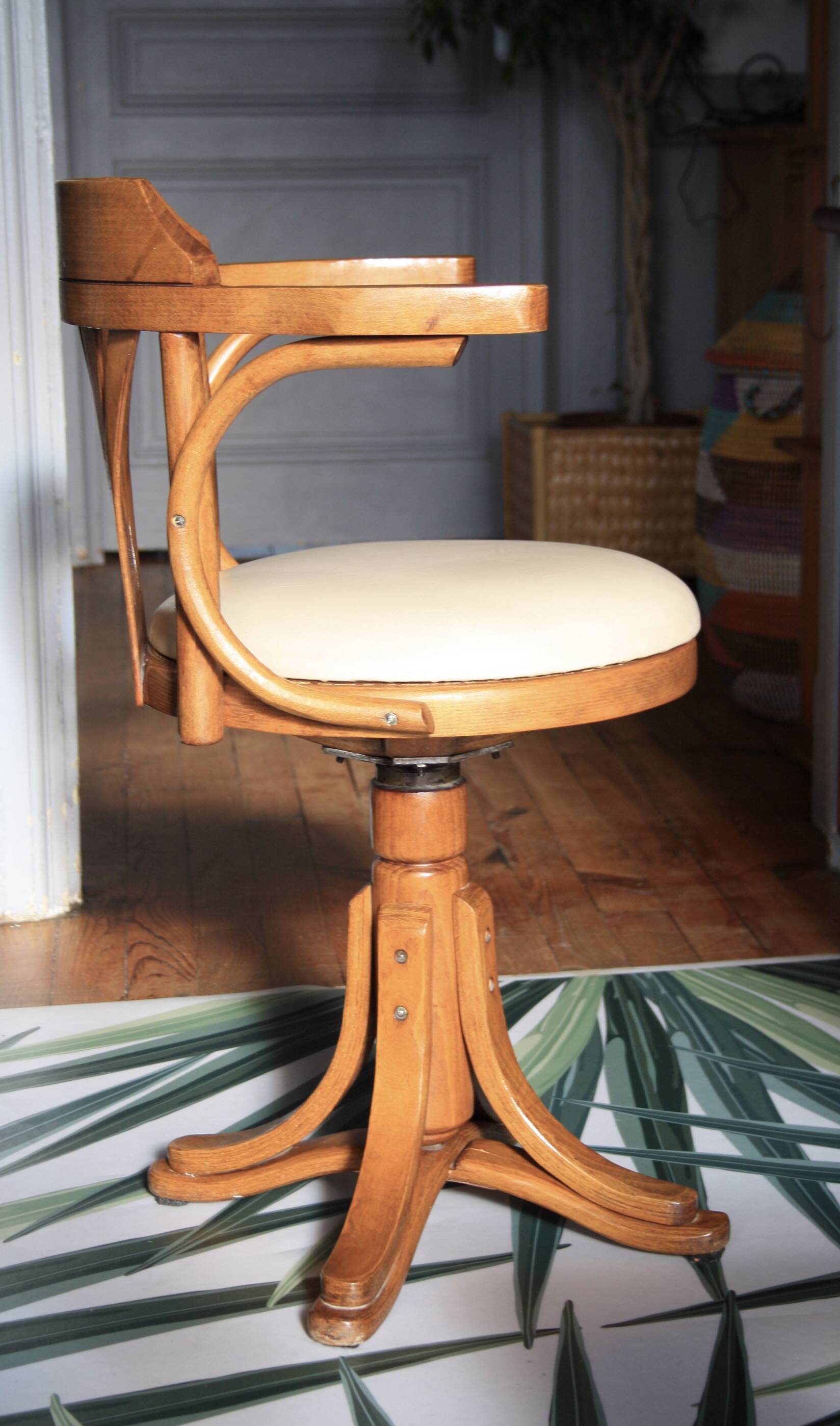 Fauteuil de bureau Americain pivotant en bois Thonet