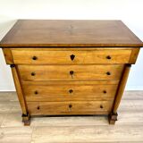 Commode Biedermeier d'origine après rénovation - XIXe siècle - merisier, finition brillante.