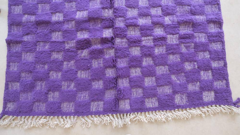 Purple Checkered Rug - 281 x 207 cm