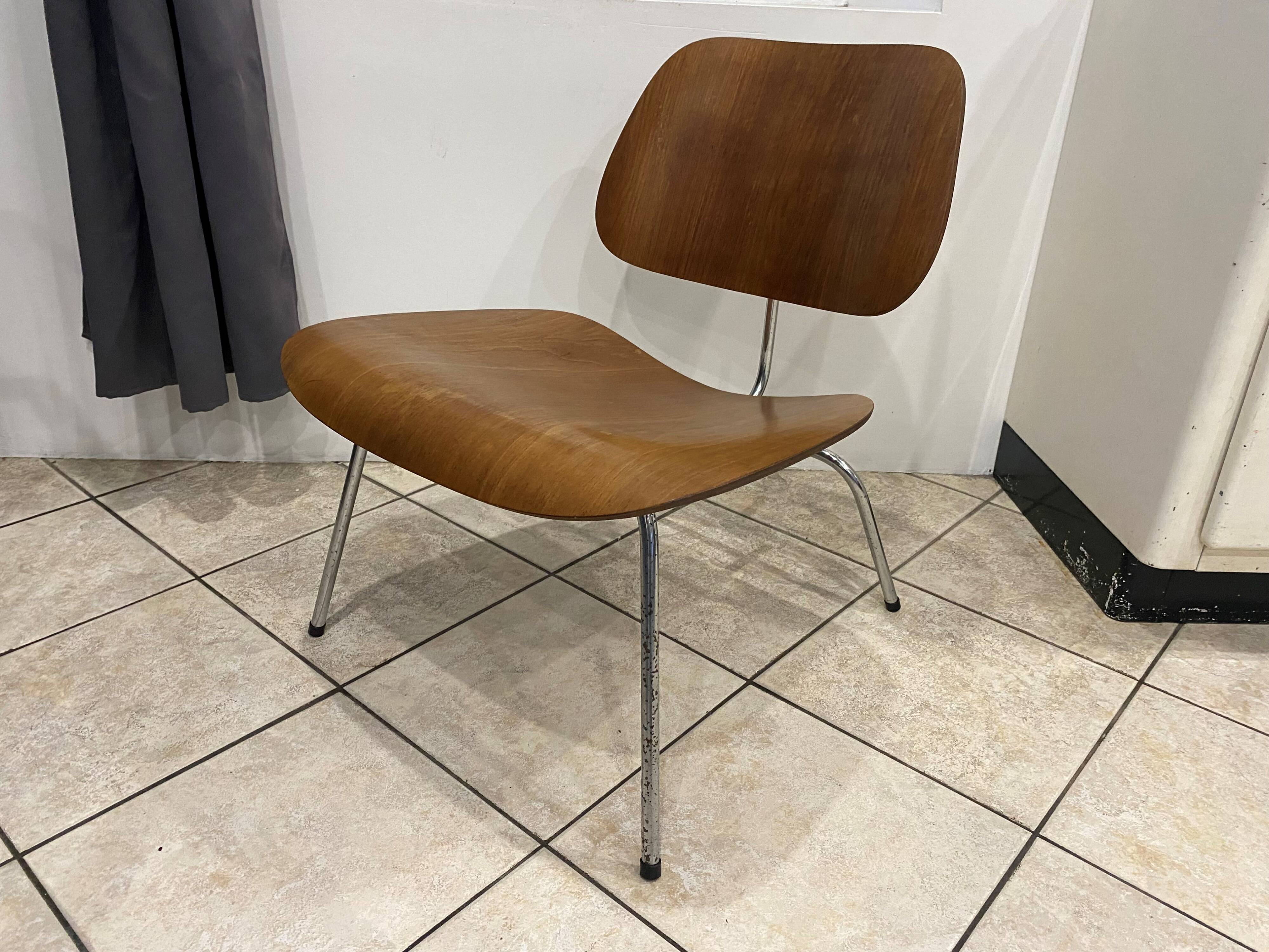 LCM Lounge Chair Metal Eames Herman Miller 1950