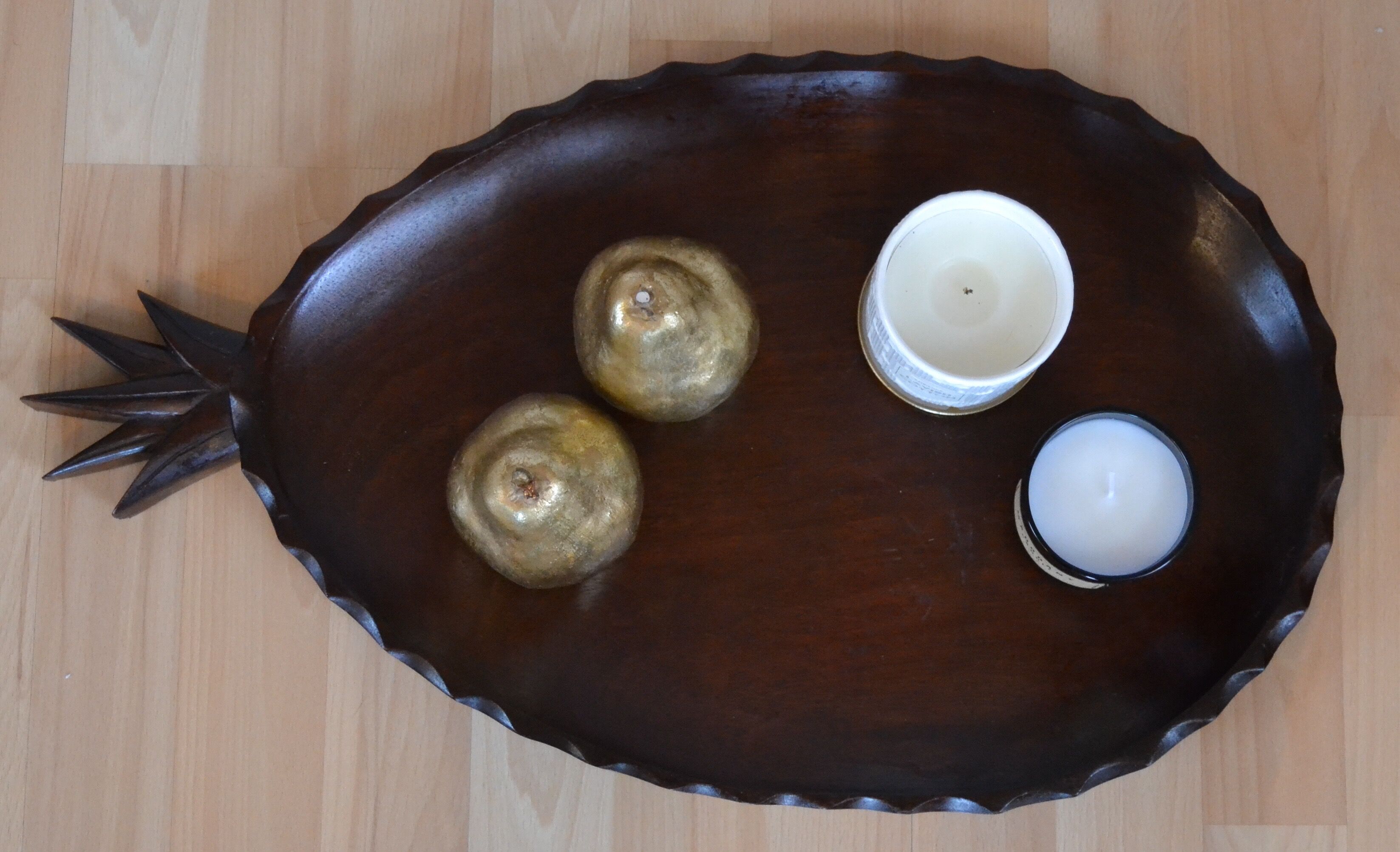 Wooden pineapple shape