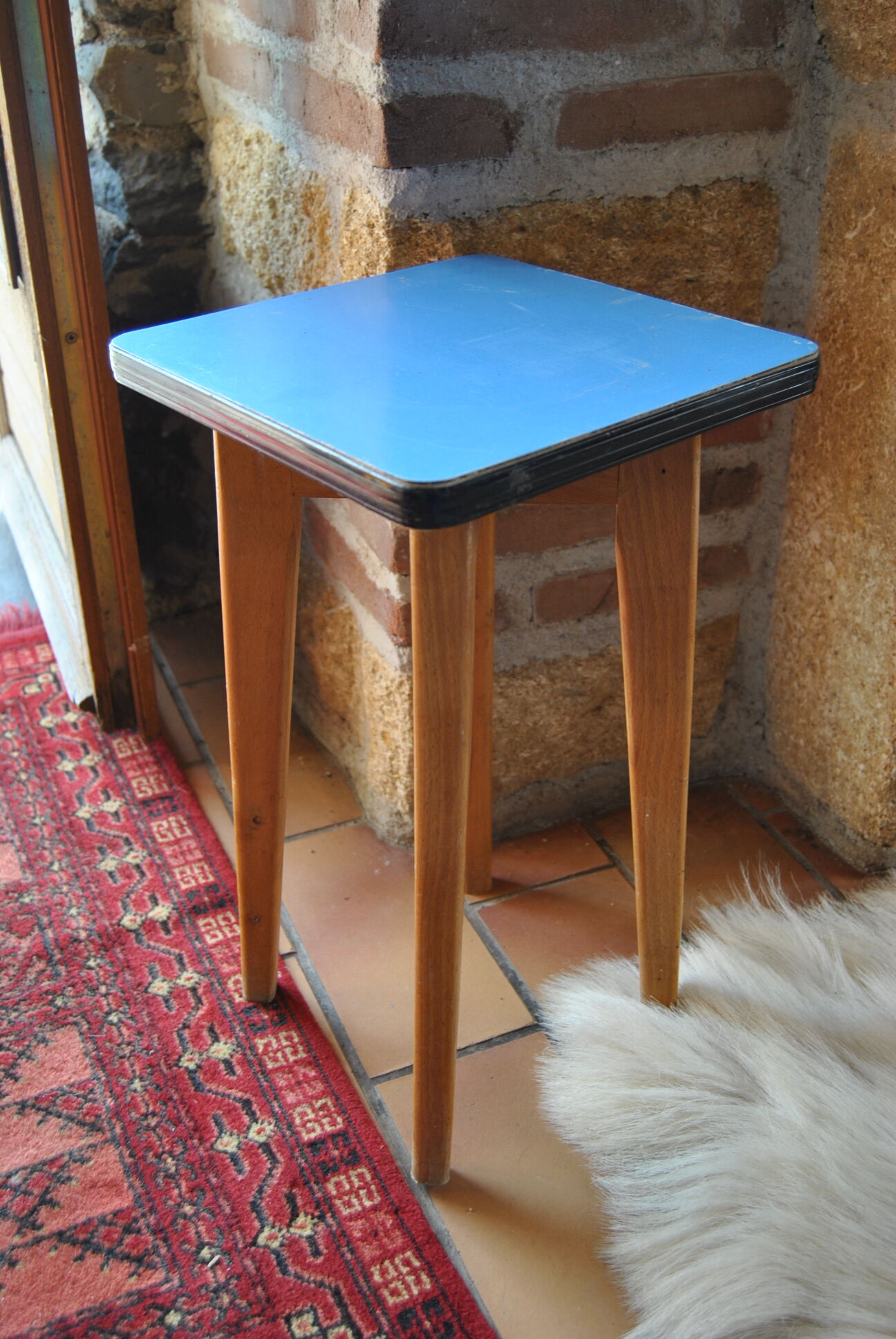 Wooden stool and blue formica - 50s/60s
