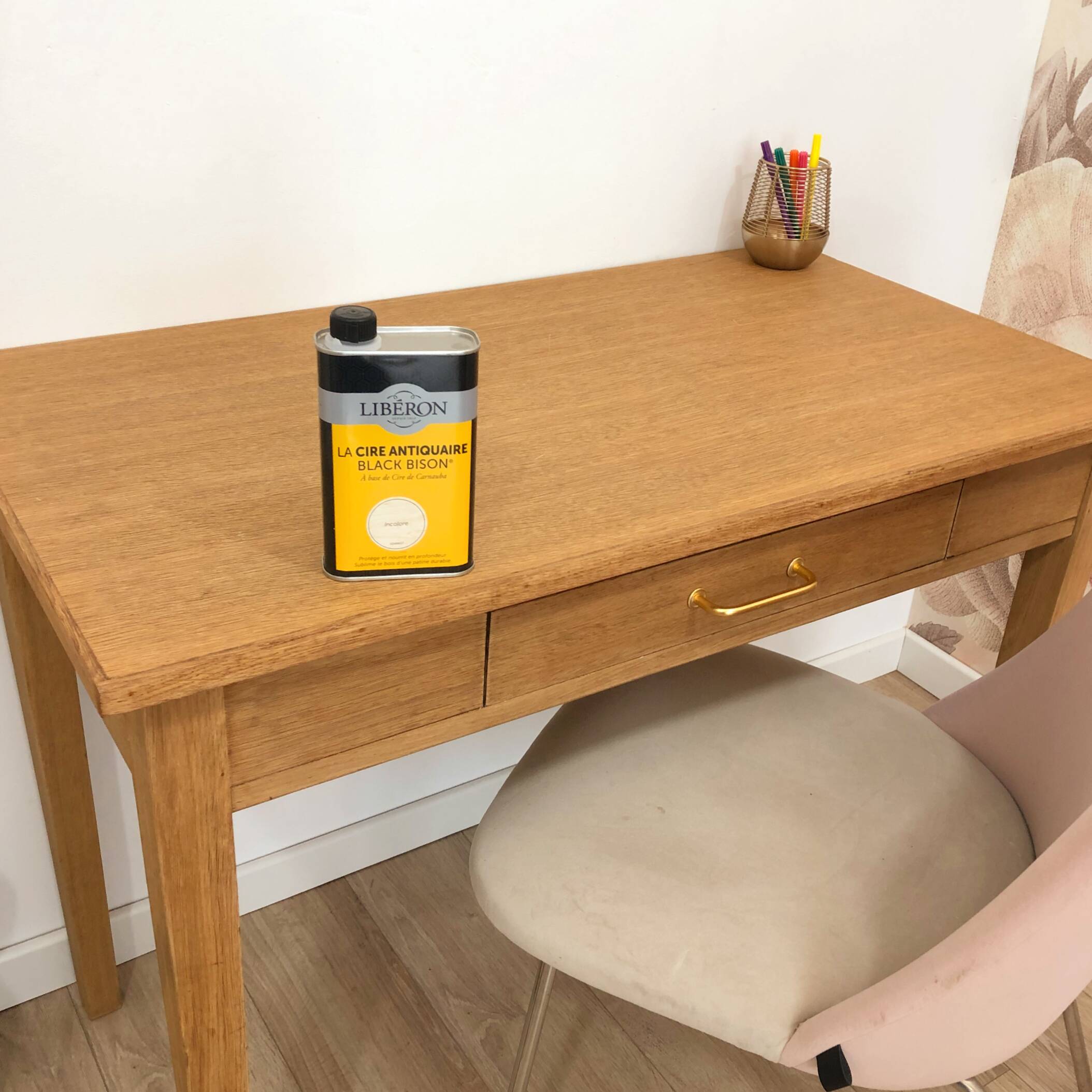 Vintage desk, in solid oak