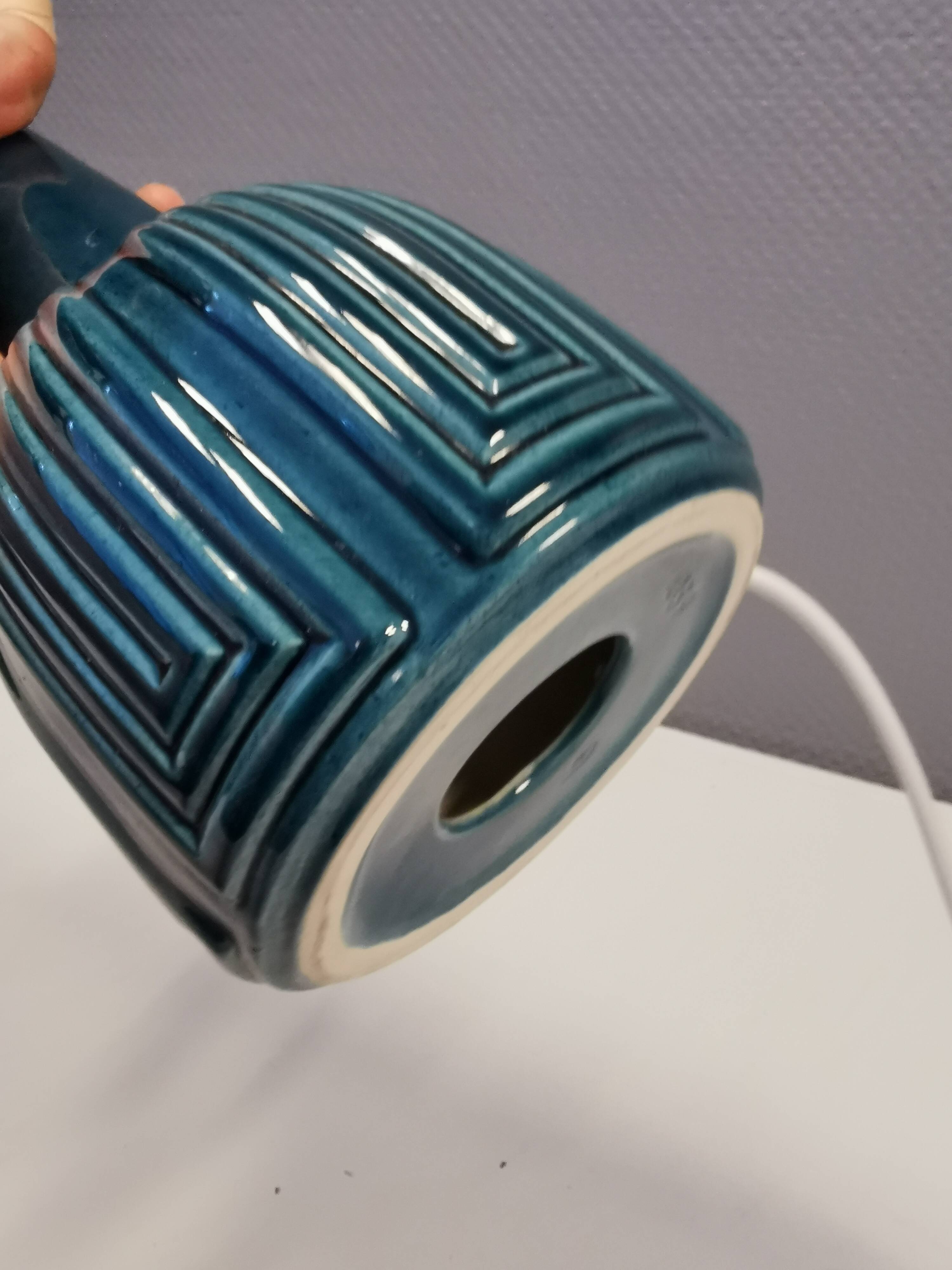 Elegant mid-century ceramic table lamp with an embossed pattern covered in mother-of-pearl glaze.